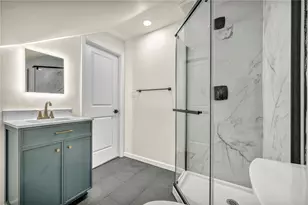 5115 Poe Wy, Pittsburgh, PA 15201 - Photo 20