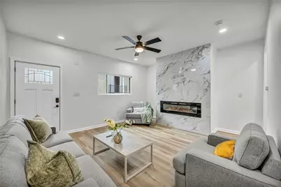 5115 Poe Way, Pittsburgh, PA 15201 - Photo 2