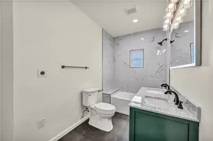 5115 Poe Wy, Pittsburgh, PA 15201 - Photo 8
