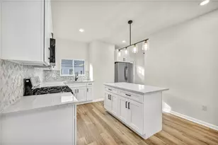 5115 Poe Wy, Pittsburgh, PA 15201 - Photo 18