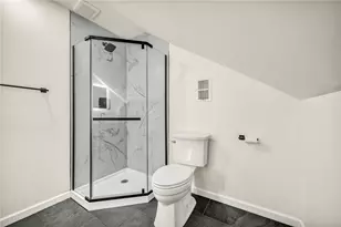 5115 Poe Wy, Pittsburgh, PA 15201 - Photo 6