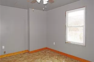 211 Melrose St, Luzerne Township, PA 15433 - Photo 14