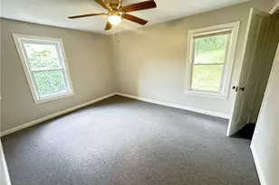 977 Streets Run Rd, Pittsburgh, PA 15236 - Photo 8