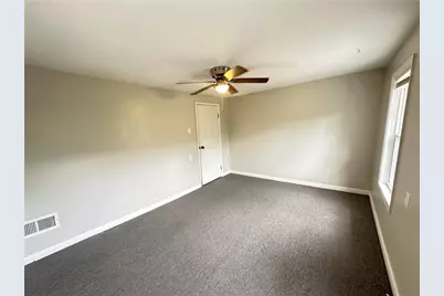 977 Streets Run Rd #975, Pittsburgh, PA 15236 - Photo 6