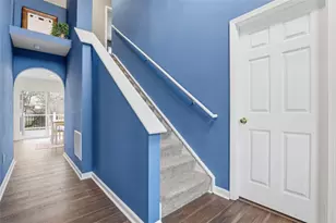 313 Diamond Dr, Moon/Crescent Twp, PA 15108 - Photo 2