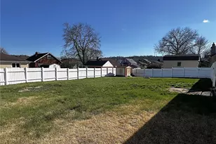 2445 Linden Ave, Hopewell Township, PA 15001 - Photo 30