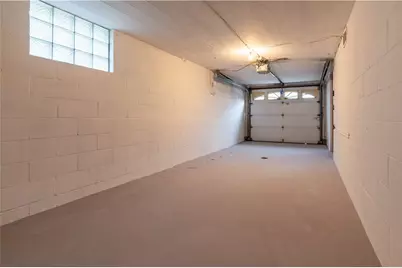 120 Mildred Ln, Pittsburgh, PA 15116 - Photo 32