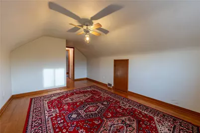 120 Mildred Ln, Pittsburgh, PA 15116 - Photo 20