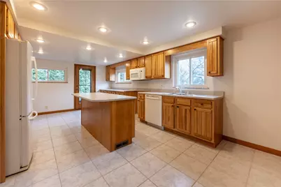 120 Mildred Ln, Pittsburgh, PA 15116 - Photo 8