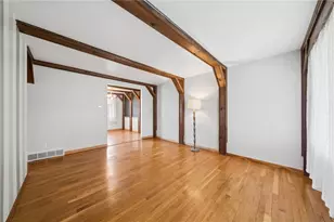 428 Crestview Dr, Pittsburgh, PA 15239 - Photo 6