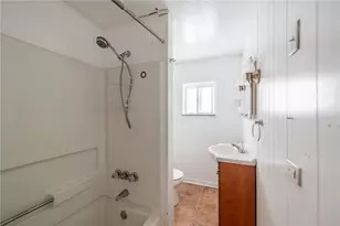 233 Smith Wy, Pittsburgh, PA 15211 - Photo 16