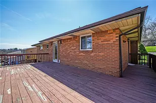 421 Wyndhurst Dr, Moon/Crescent Twp, PA 15108 - Photo 34