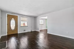 523 Lincoln Ave, Heidelberg, PA 15106 - Photo 4