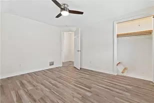 523 Lincoln Ave, Heidelberg, PA 15106 - Photo 14