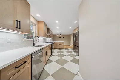 1714 Oblock Rd, Pittsburgh, PA 15239 - Photo 10