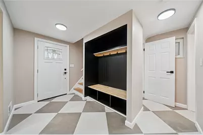 1714 Oblock Rd, Pittsburgh, PA 15239 - Photo 4