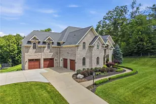 103 Silver Pines Dr, Pine Township, PA 15044 - Photo 2
