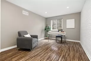 211 Thornberry Dr, Ross Twp, PA 15237 - Photo 20