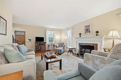 12 Hawthorne Road, Pittsburgh, PA 15221 - Photo 8