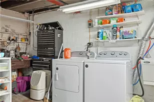 12 Hawthorne Rd, Pittsburgh, PA 15221 - Photo 18