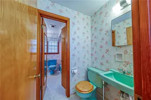 101 Mckelvey Ave, Pittsburgh, PA 15218 - Photo 16