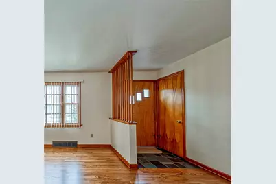 101 McKelvey Ave, Pittsburgh, PA 15218 - Photo 4