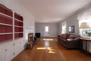 160 Maus Dr, North Huntingdon, PA 15642 - Photo 2