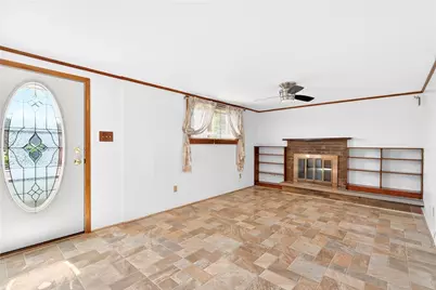 434 Elmhurst Drive, Rostraver, PA 15012 - Photo 2