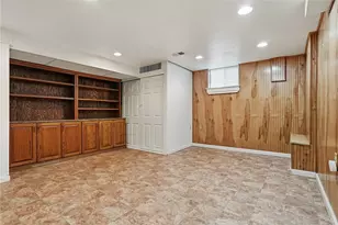 214 Governor Dr, Pittsburgh, PA 15101 - Photo 14