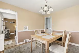 3904 Greensburg Pike, Pittsburgh, PA 15221 - Photo 12