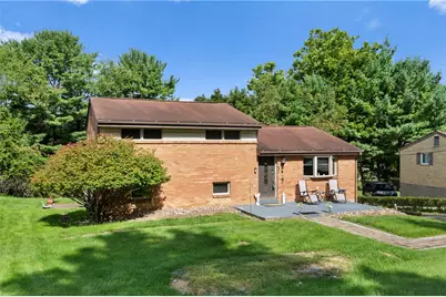 115 Rene Dr, Ross Twp, PA 15116 - Photo 2