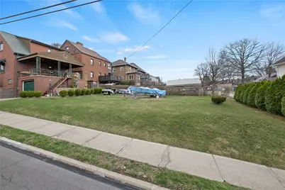 239 Spruce St, Canonsburg, PA 15317 - Photo 6