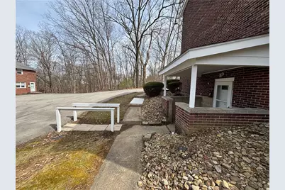 1195 Lynn St #6, Hopewell Township, PA 15001 - Photo 2
