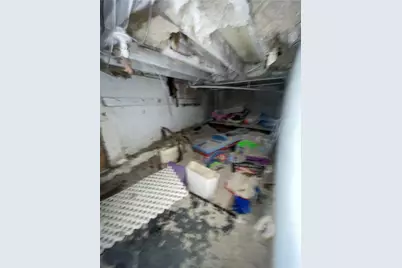 609 Hays Ave, Pittsburgh, PA 15210 - Photo 8