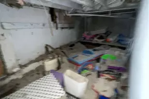 609 Hays Ave, Pittsburgh, PA 15210 - Photo 8