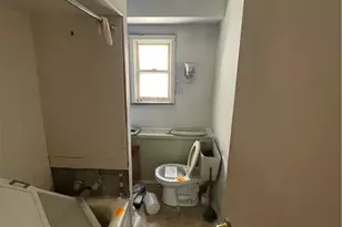 609 Hays Ave, Pittsburgh, PA 15210 - Photo 18