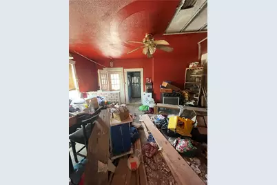 609 Hays Ave, Pittsburgh, PA 15210 - Photo 14