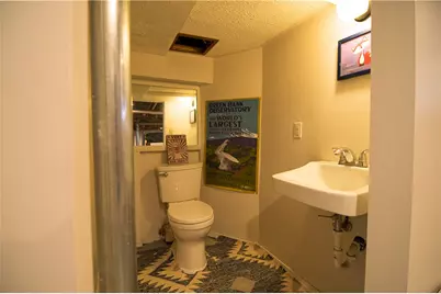 6673 Kinsman Rd, Pittsburgh, PA 15217 - Photo 42