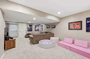 2483 Willow Oak Dr, Hampton, PA 15101 - Photo 24