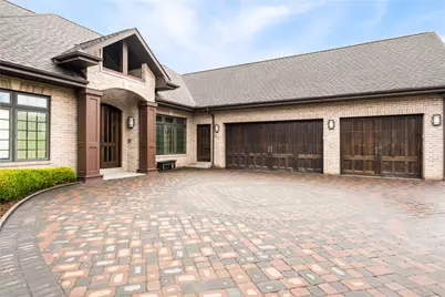 529 Arden Dr, Monroeville, PA 15146 - Photo 2
