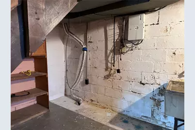 1209 Airedale Dr, Bethel Park, PA 15102 - Photo 24