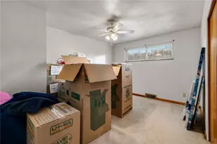 1209 Airedale Dr, Bethel Park, PA 15102 - Photo 18