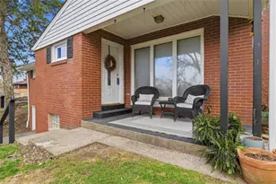 113 Country Club Dr, Blackridge, PA 15235 - Photo 4