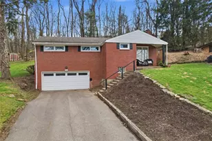 113 Country Club Dr, Blackridge, PA 15235 - Photo 2