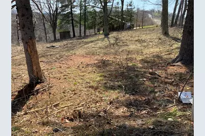 860 Mounts Rd, South Franklin, PA 15301 - Photo 2