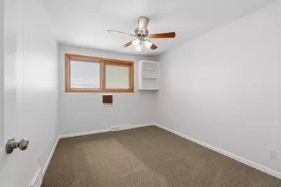 611 Longvue Dr, Canonsburg, PA 15342 - Photo 16