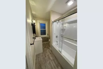 863 5th Ave #Fl 2, Coraopolis, PA 15108 - Photo 8