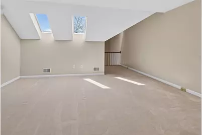 707 Wilshire Cir, Seven Fields Boro, PA 16046 - Photo 34