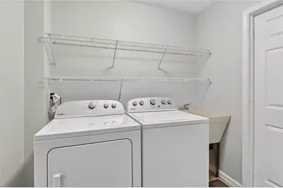 707 Wilshire Cir, Seven Fields Boro, PA 16046 - Photo 16