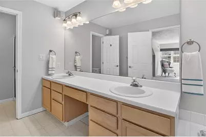 707 Wilshire Cir, Seven Fields Boro, PA 16046 - Photo 32